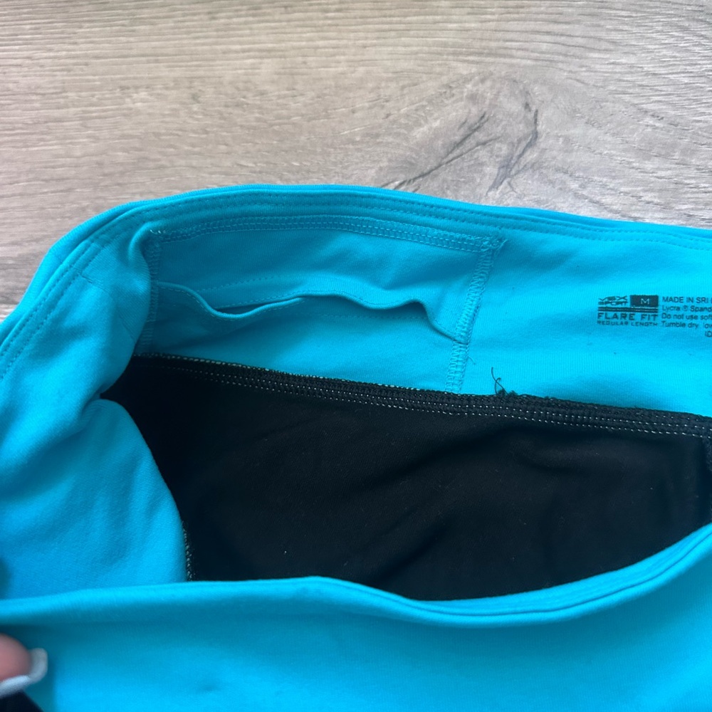 Women's Black and Blue Yoga Pants - Picture 3 of 5